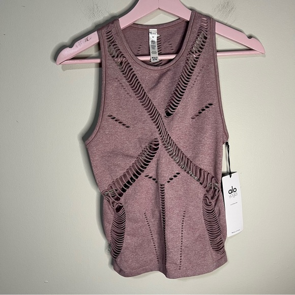 NWT ALO Yoga Line Tank Cut Out Dusted Plum Heather Size Medium - Picture 6 of 11